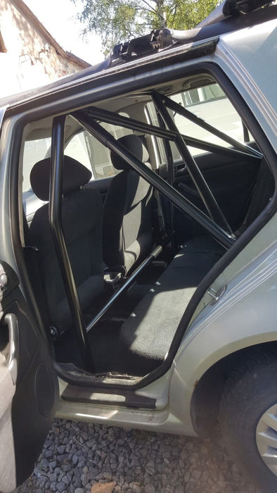 BMW E30 / E36 / E46 / E90 / E92 roll cage / cage / rollcage / cage